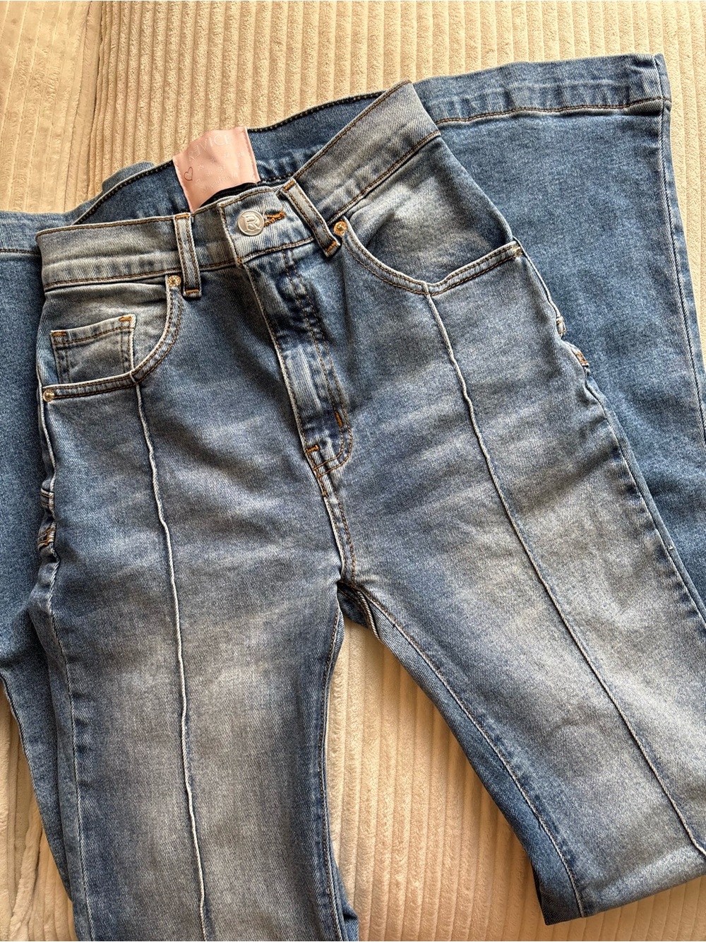 REVICE- Venus Flares SZ 24